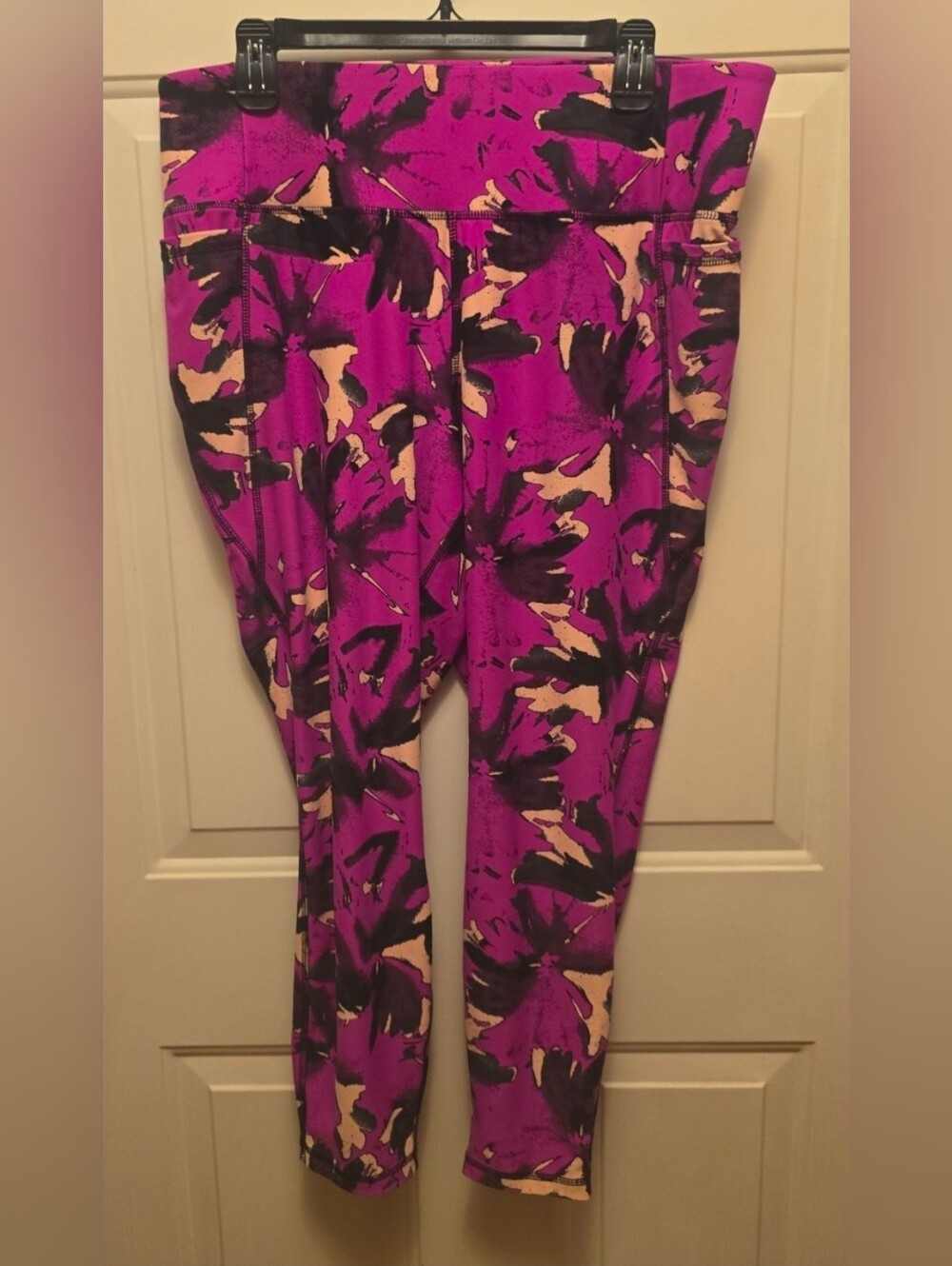 LIVI Active (Lane Bryant) High-Rise Leggings Size 18/20